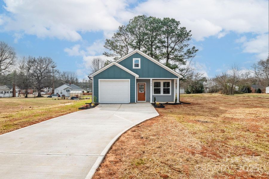 Front exterior of a new home in , Shelby, NC, highlighting curb appeal (Image 30).
