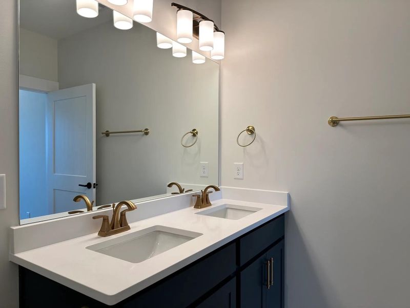 The Neilson B Secondary Suite Bathroom