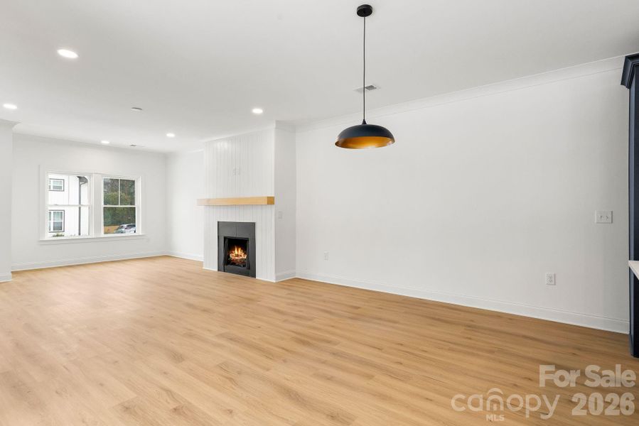 Spacious, unfurnished interior of a new home in , Charlotte (Image 44).