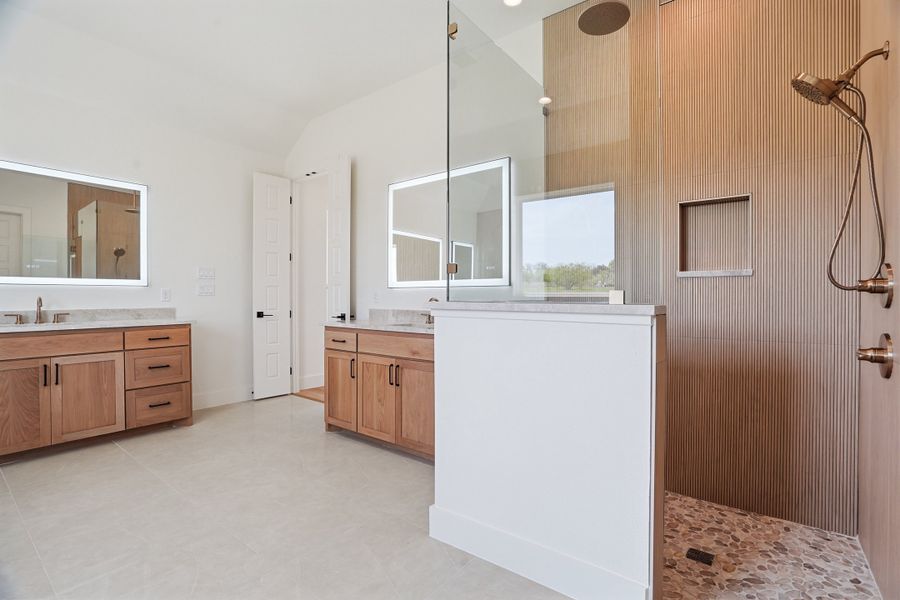 Furnished interior view inside a new home in Summit Ranch, Aledo (Image 18).