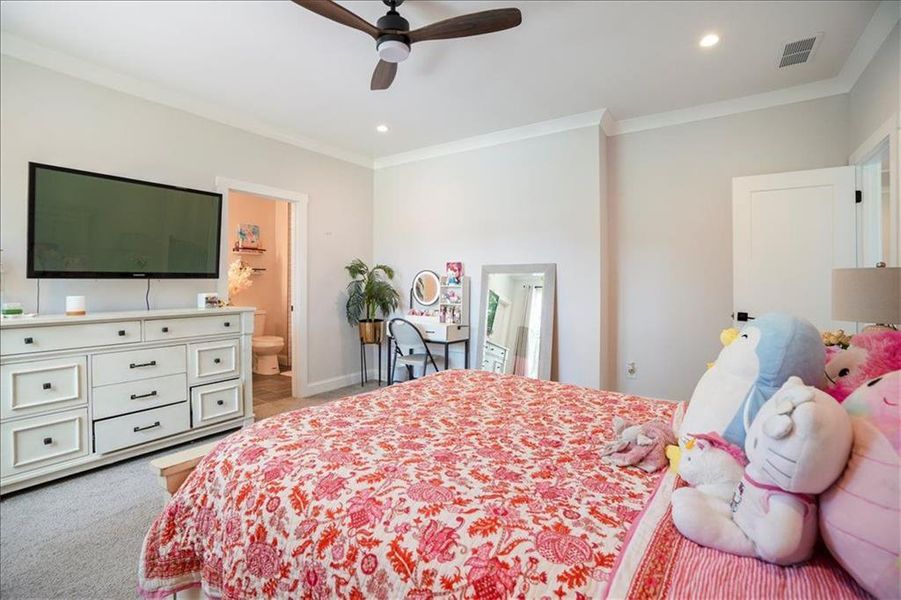 Furnished interior view inside a new home in , Acworth (Image 35).