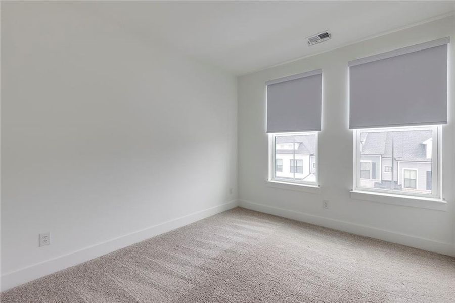 Spacious, unfurnished interior of a new home in Ashbury, Roswell (Image 45).