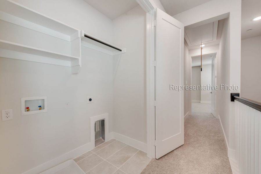 Photo representation of the Aberdeen II floorplan. Colors, finishes and options will vary. Photo representation of the Aberdeen II floorplan. Colors, finishes and options will vary.