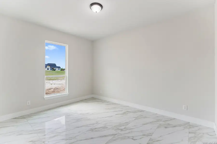 Spacious, unfurnished interior of a new home in , La Vernia (Image 39). Spacious, unfurnished interior of a new home in , La Vernia (Image 39).