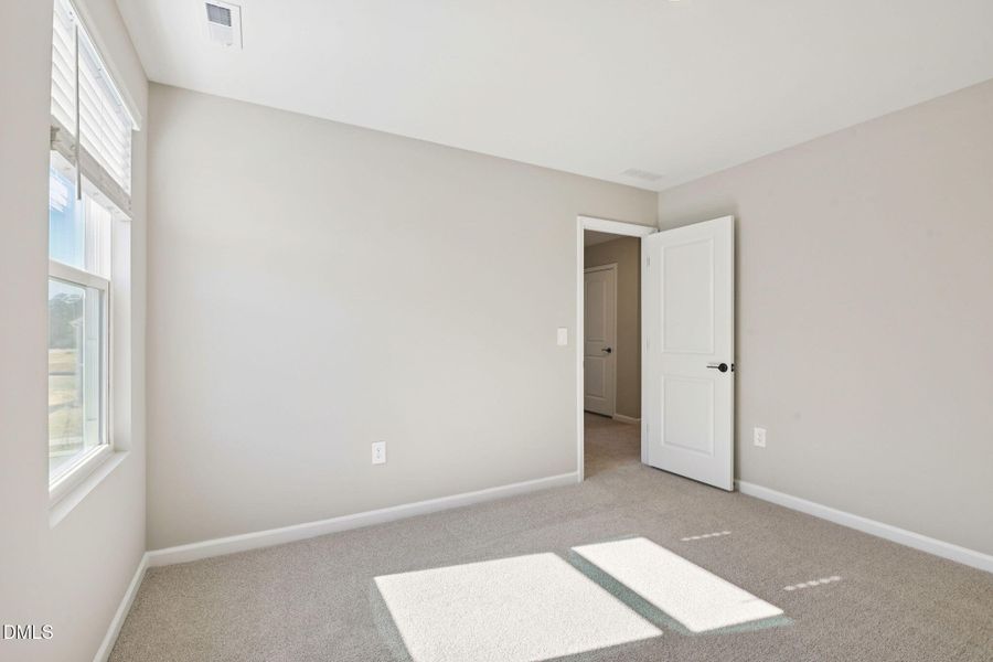 38-web-or-mls-Raleigh - Watkins Glen - 3