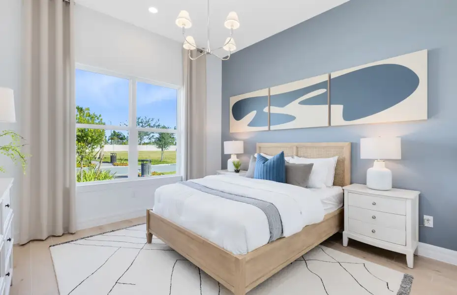 Representative furnished interior of a home built from the Stellar Grand by Pulte Homes in Stonehill, Howey-in-the-Hills (Image 10).