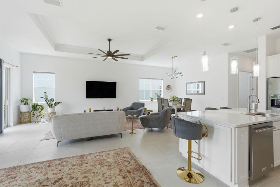 37-web-or-mls-10550_Northbrook_Cir_046