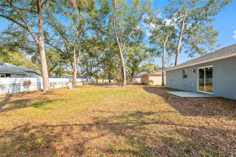 Exterior details and patio area of a home in , Ocala (Image 18).