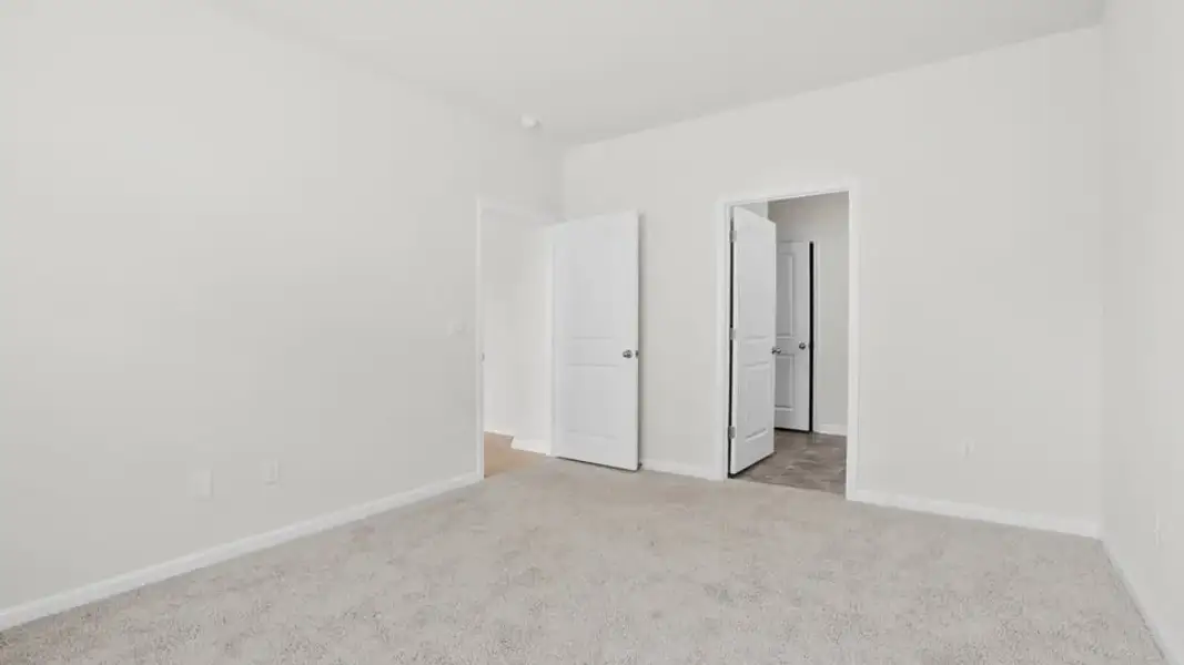 Spacious, unfurnished interior of a new home in Spring Ridge, Anderson (Image 31). Spacious, unfurnished interior of a new home in Spring Ridge, Anderson (Image 31).