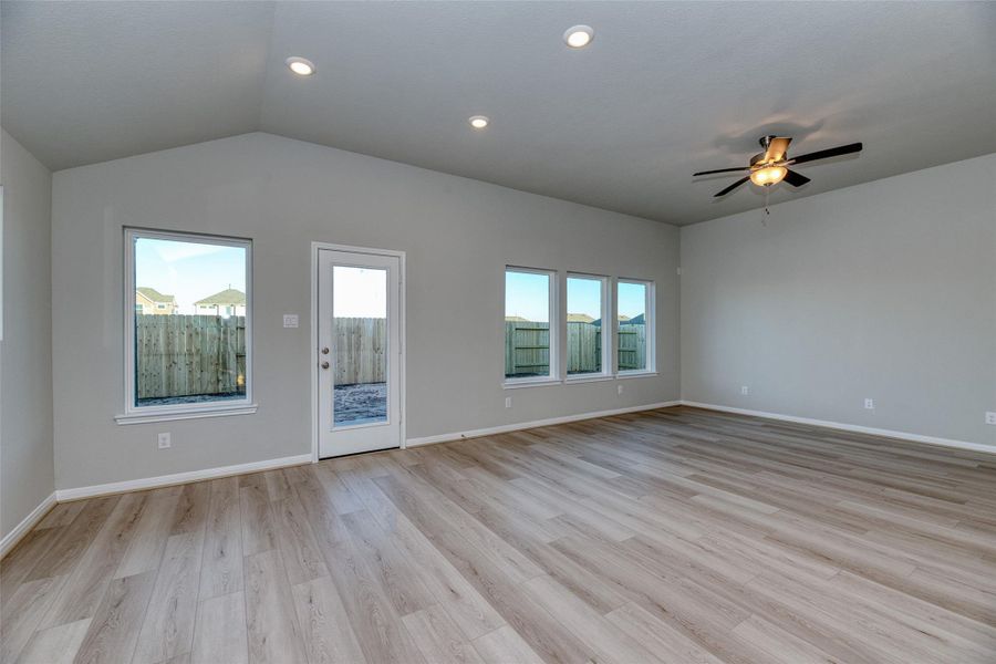 Spacious, unfurnished interior of a new home in Aldeana - Paintbrush Collection, Bonney (Image 22). Spacious, unfurnished interior of a new home in Aldeana - Paintbrush Collection, Bonney (Image 22).