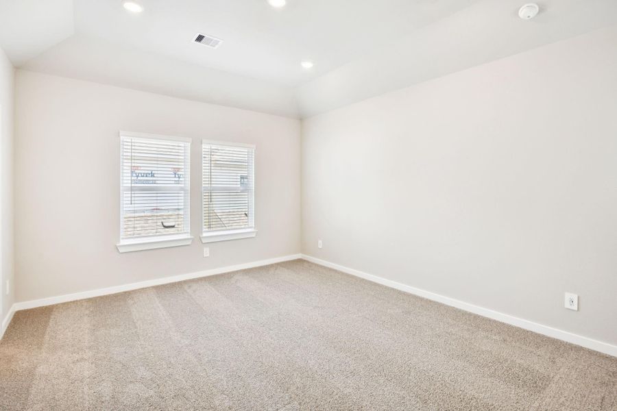 Photo is not of the actual home, but is an inspirational photo of builder’s model home and may depict options, furnishings, and/or decorator features that are not included Photo is not of the actual home, but is an inspirational photo of builder’s model home and may depict options, furnishings, and/or decorator features that are not included