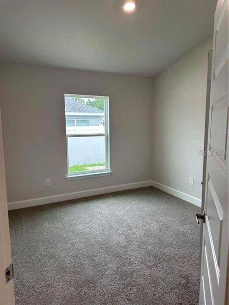 Spacious, unfurnished interior of a new home in , Ocala (Image 8).