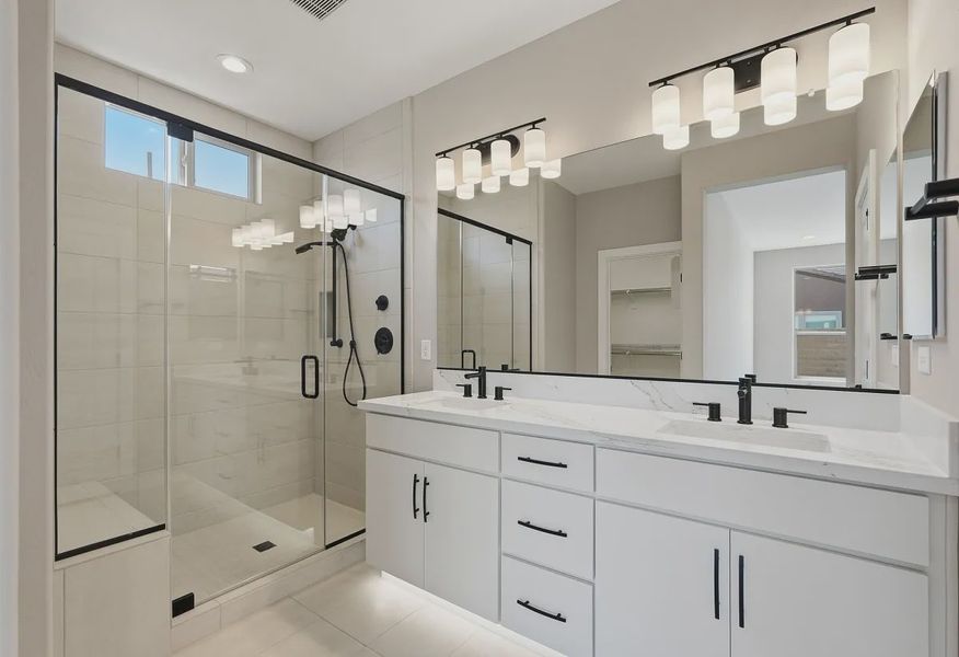 Encanterra Cannes HS 2056 Primary Bath - 13 of 17