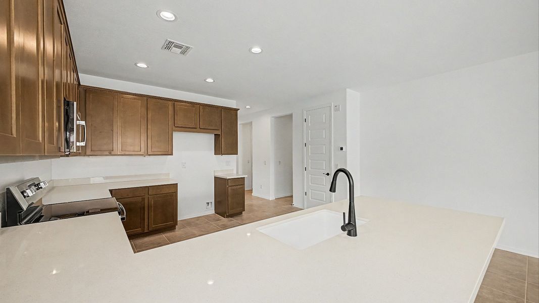 Larkspur Home Plan - Kitchen Island Larkspur Home Plan - Kitchen Island