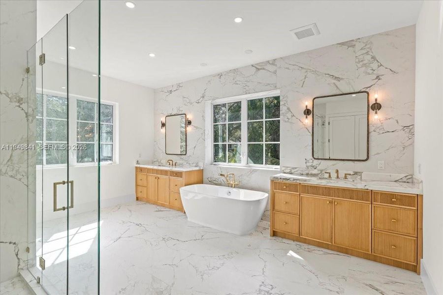 Furnished interior view inside a new home in , Pinecrest (Image 12).