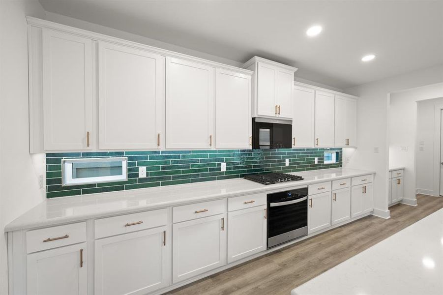 8752 Treeline- Kitchen-3