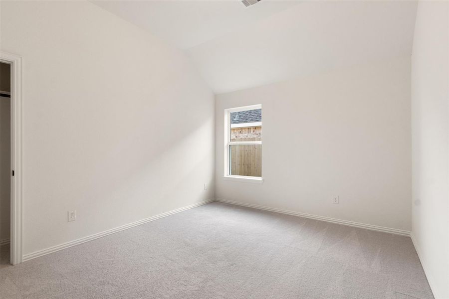 Spacious, unfurnished interior of a new home in Creekhaven, Arcola (Image 32).