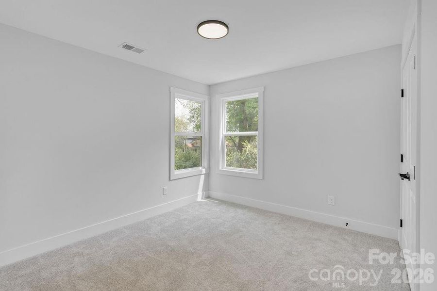 Spacious, unfurnished interior of a new home in , Gastonia (Image 27).
