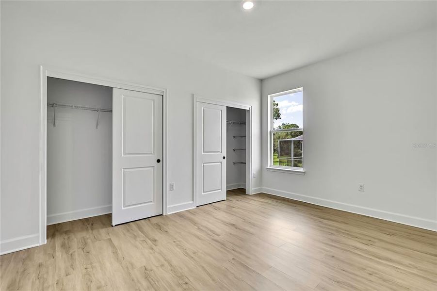 Spacious, unfurnished interior of a new home in , Spring Hill (Image 39).