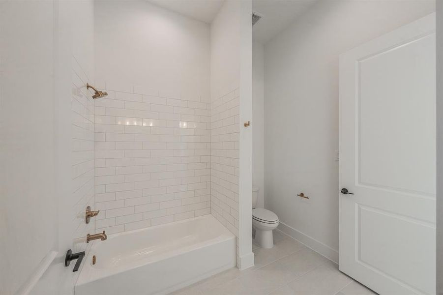 Image 32 of a home in . Image 32 of a home in .