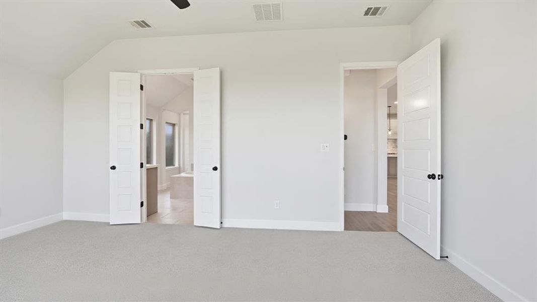 Spacious, unfurnished interior of a new home in Meraki, Forney (Image 16).