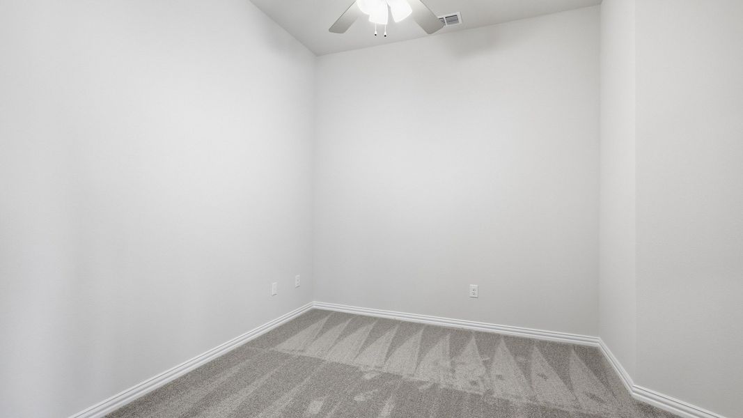 Furnished interior view inside a new home in Green Oaks Preserve, Arlington (Image 20). Furnished interior view inside a new home in Green Oaks Preserve, Arlington (Image 20).