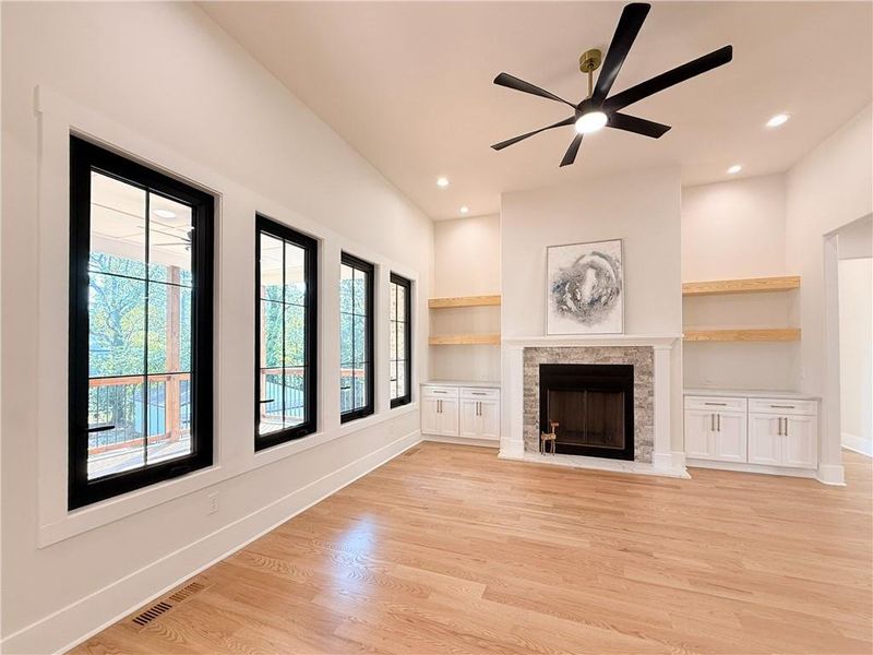 Spacious, unfurnished interior of a new home in , Marietta (Image 32).