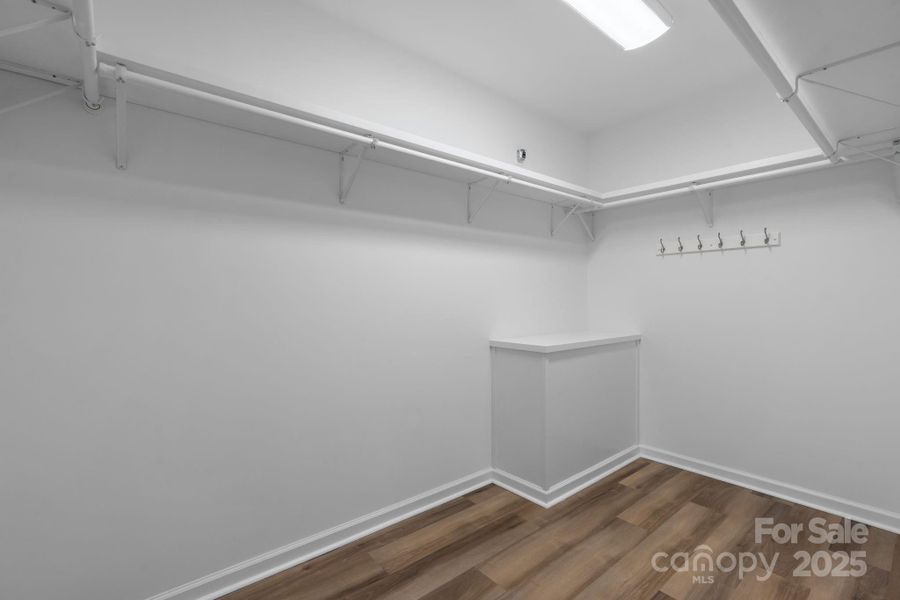 Spacious, unfurnished interior of a new home in , Granite Falls (Image 14).