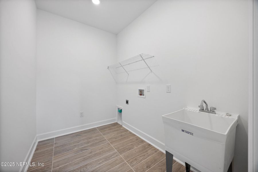 Image 57 of a home in . Image 57 of a home in .