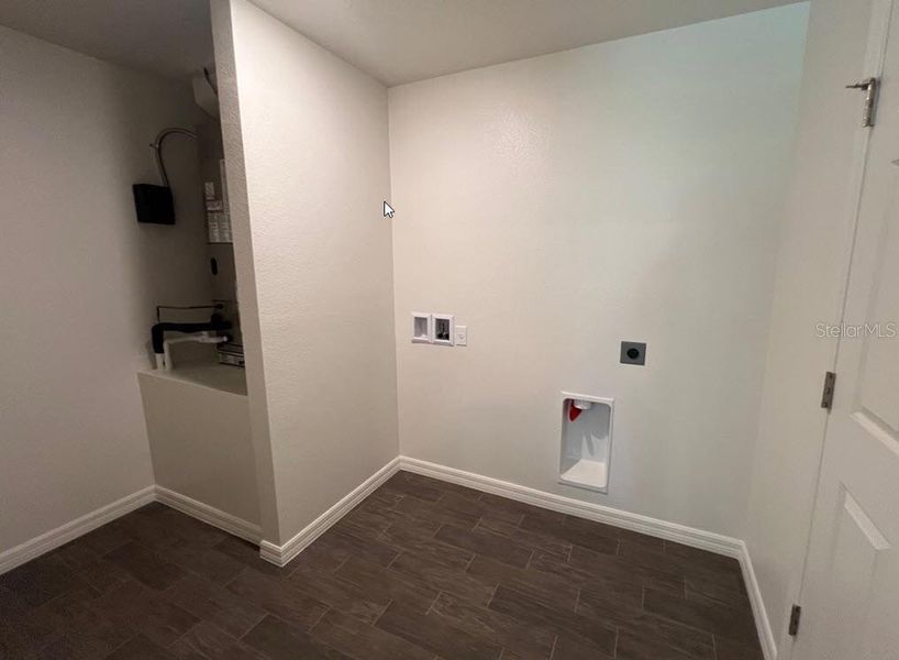 Spacious, unfurnished interior of a new home in Palm Coast: Value Collection, Palm Coast (Image 8).