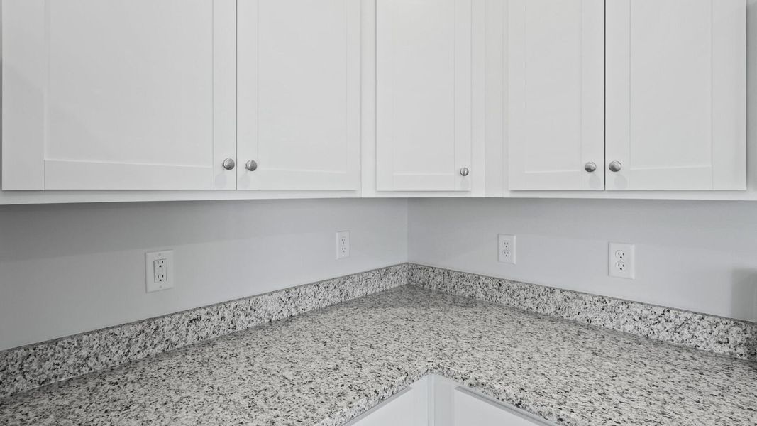 Spacious, unfurnished interior of a new home in Center Pointe, Santee (Image 15).