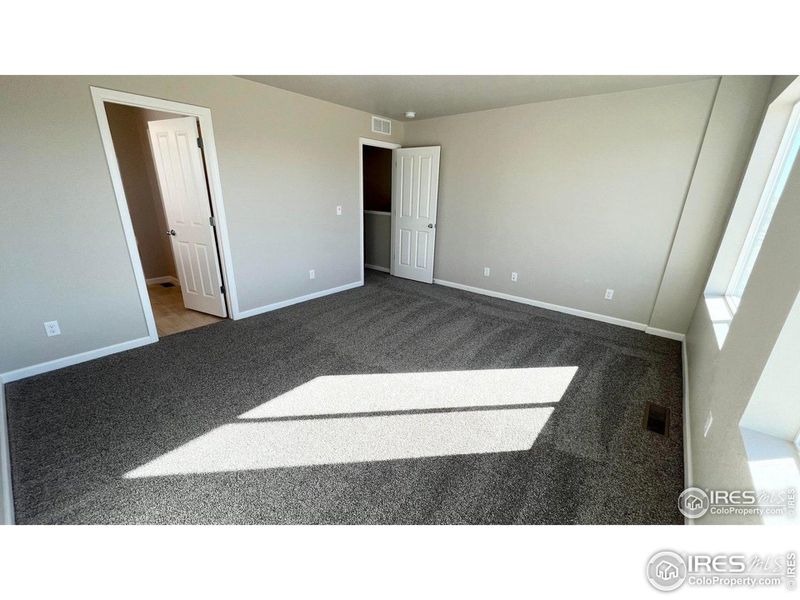 Spacious, unfurnished interior of a new home in Pintail Commons at Johnstown Village, Johnstown (Image 13). Spacious, unfurnished interior of a new home in Pintail Commons at Johnstown Village, Johnstown (Image 13).