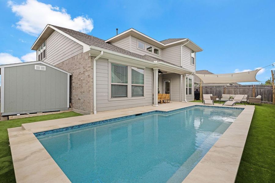 Storage shed for added convenience