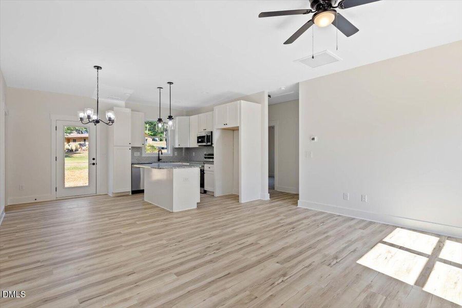 Copy of 04-303 N Willow -4 Copy of 04-303 N Willow -4