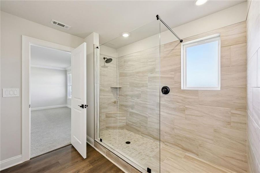 Spacious, unfurnished interior of a new home in River Pointe, Monroe (Image 29).