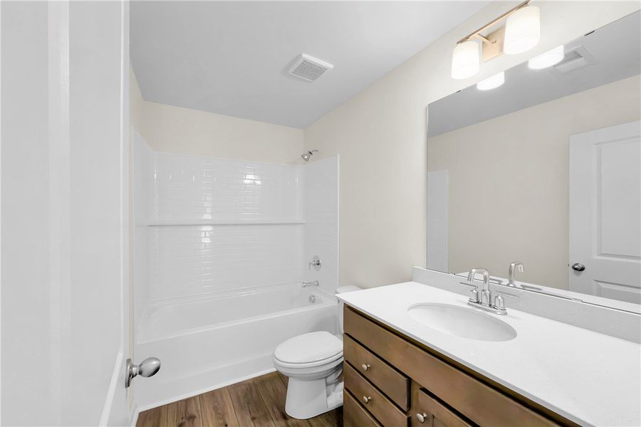 Furnished interior view inside a new home in Brownstone Park, Easley (Image 8). Furnished interior view inside a new home in Brownstone Park, Easley (Image 8).