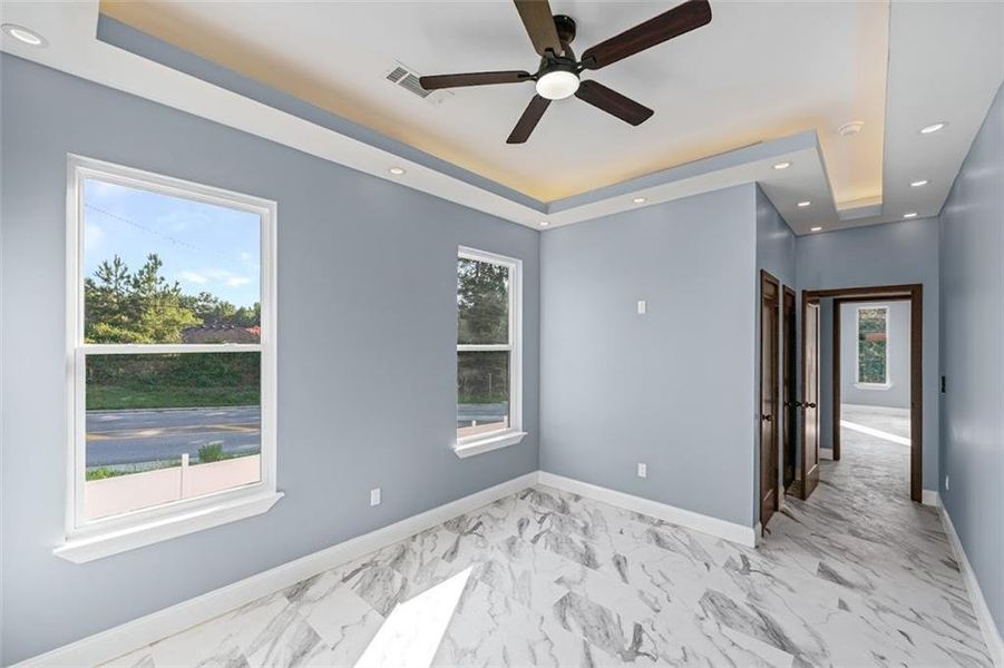 Spacious, unfurnished interior of a new home in , Grayson (Image 47).