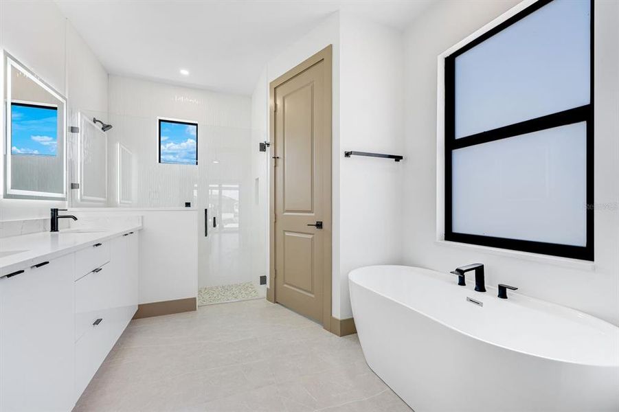 Furnished interior view inside a new home in , Cape Coral (Image 8).