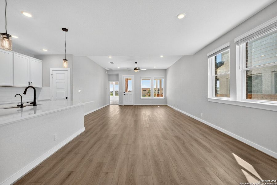 Spacious, unfurnished interior of a new home in , New Braunfels (Image 24). Spacious, unfurnished interior of a new home in , New Braunfels (Image 24).