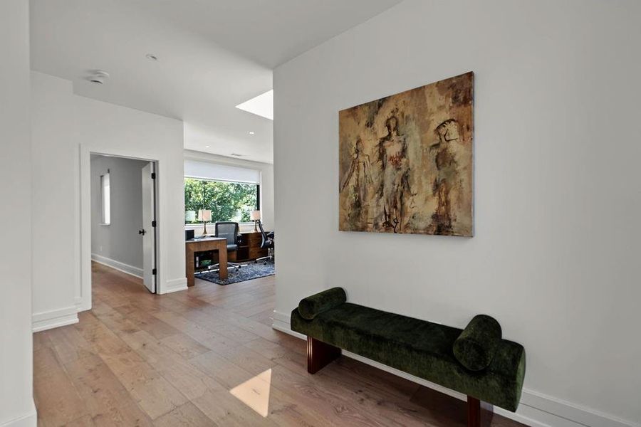 Furnished interior view inside a new home in , Atlanta (Image 62).