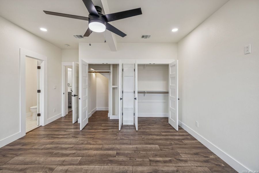 Spacious, unfurnished interior of a new home in , Castroville (Image 61).