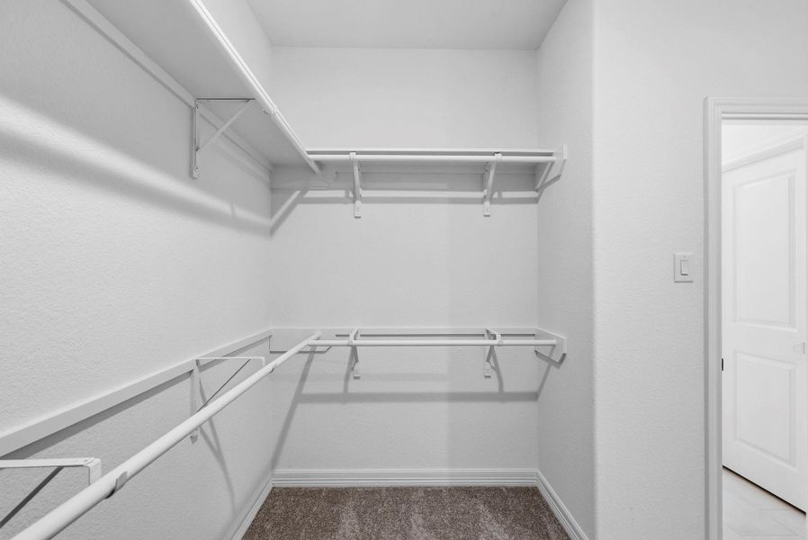 Spacious, unfurnished interior of a new home in Spring Creek Trails, Magnolia (Image 34).