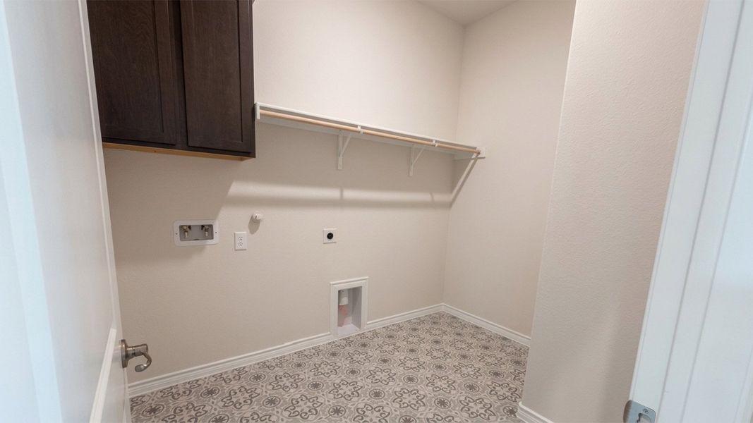 Spacious, unfurnished interior of a new home in Lakewood Trails, Forney (Image 16). Spacious, unfurnished interior of a new home in Lakewood Trails, Forney (Image 16).