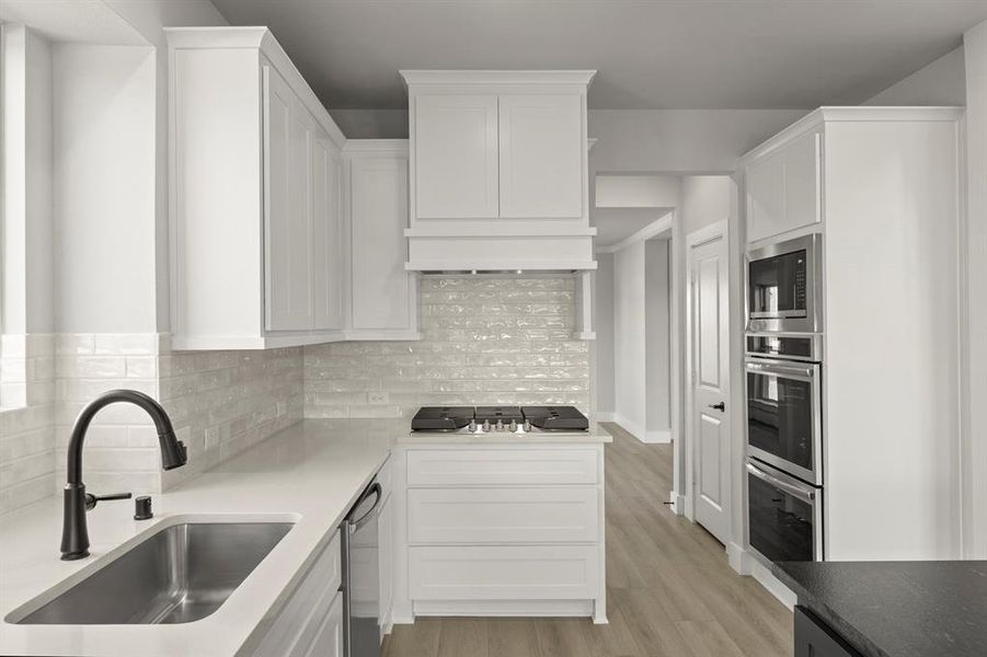 10. 1208 Unity Village - Kitchen (3)