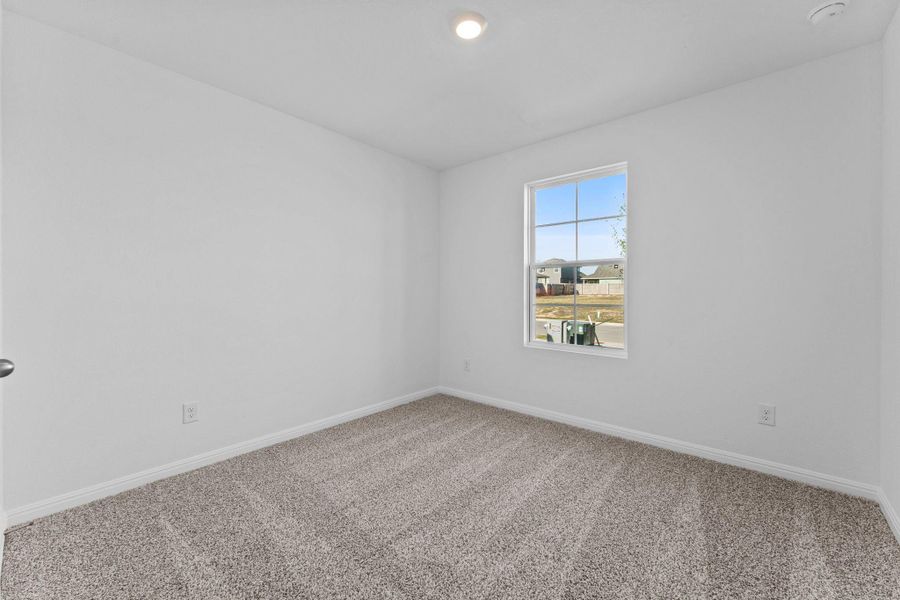 Spacious, unfurnished interior of a new home in Paramount, Kyle (Image 17).