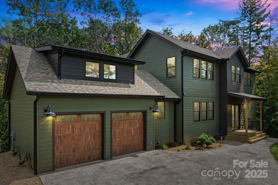 Image 37 of a home in .