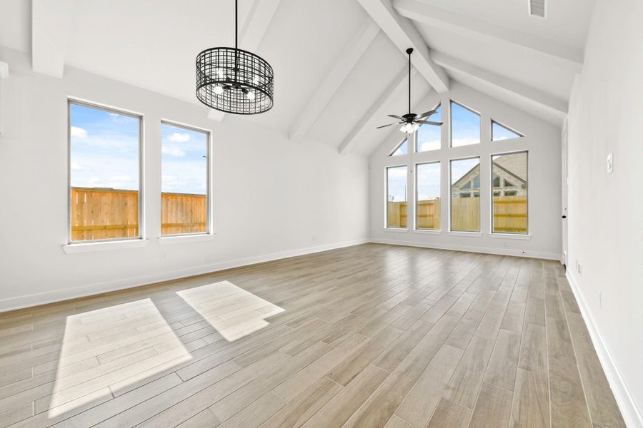 Representative image. Features, specifications, selections and colors may vary. Representative image. Features, specifications, selections and colors may vary.