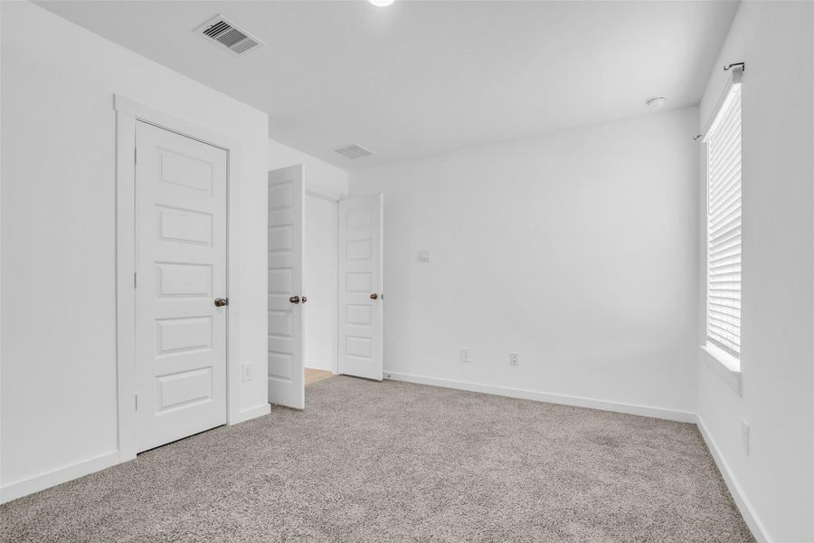 Spacious, unfurnished interior of a new home in , Fulshear (Image 19). Spacious, unfurnished interior of a new home in , Fulshear (Image 19).