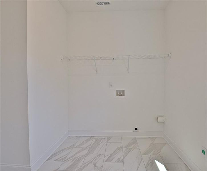 Spacious, unfurnished interior of a new home in , Senoia (Image 44).