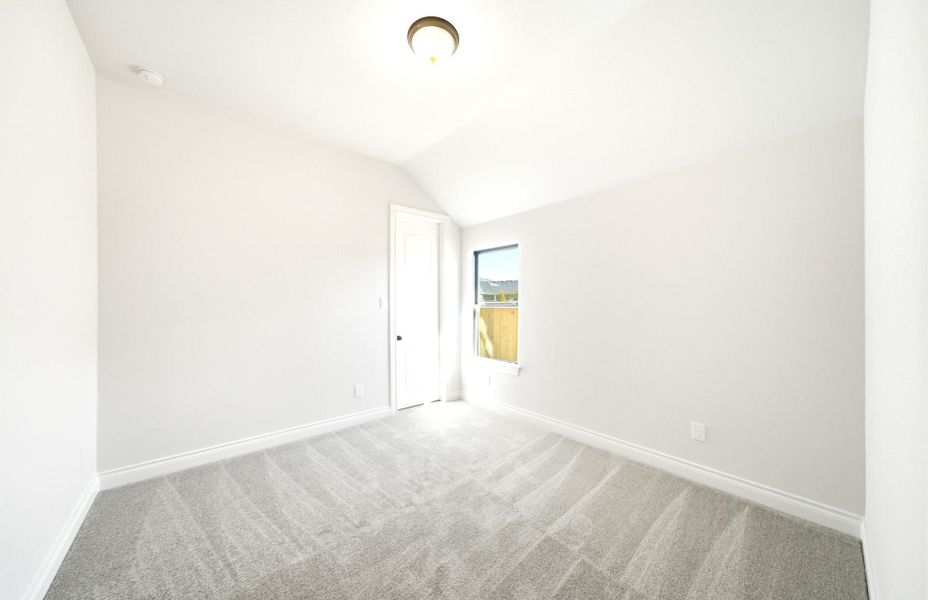 Spacious, unfurnished interior of a new home in Bridgeland 60′, Cypress (Image 35).